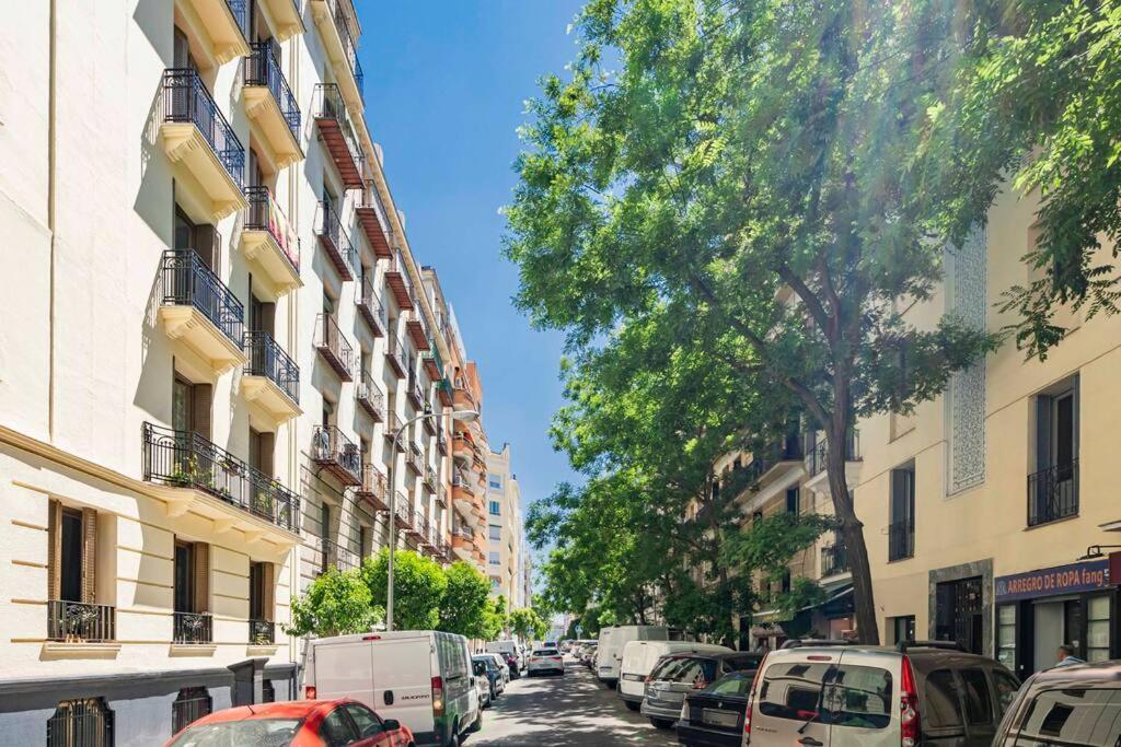 Quiet And Cosy Flat In N. Salamanca Мадрид Екстериор снимка